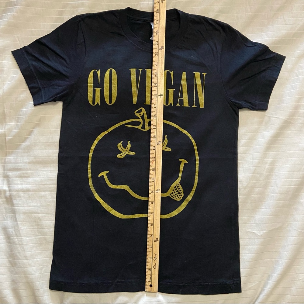 Go Vegan Nirvana smiley face t-shirt 🙂🧘‍♂️🙏 size S - Picture 4 of 8